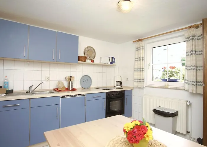 Zentral Aber Ruhig, Terrasse Mit Viel Grün - Strandnahes Luki Ferienhaus *